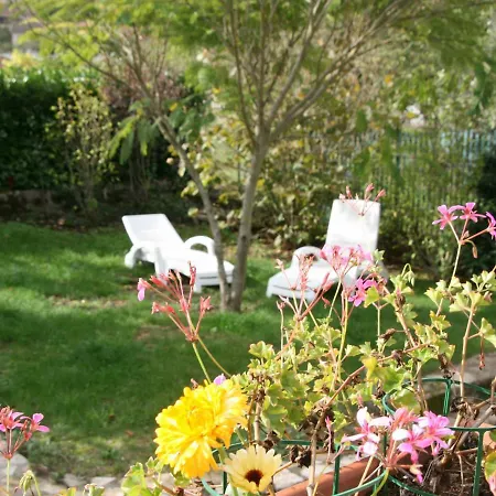 Holiday home Monteils, 3 Pieces, 4 Personnes - Fr-1-601-139 Monteils (Aveyron)